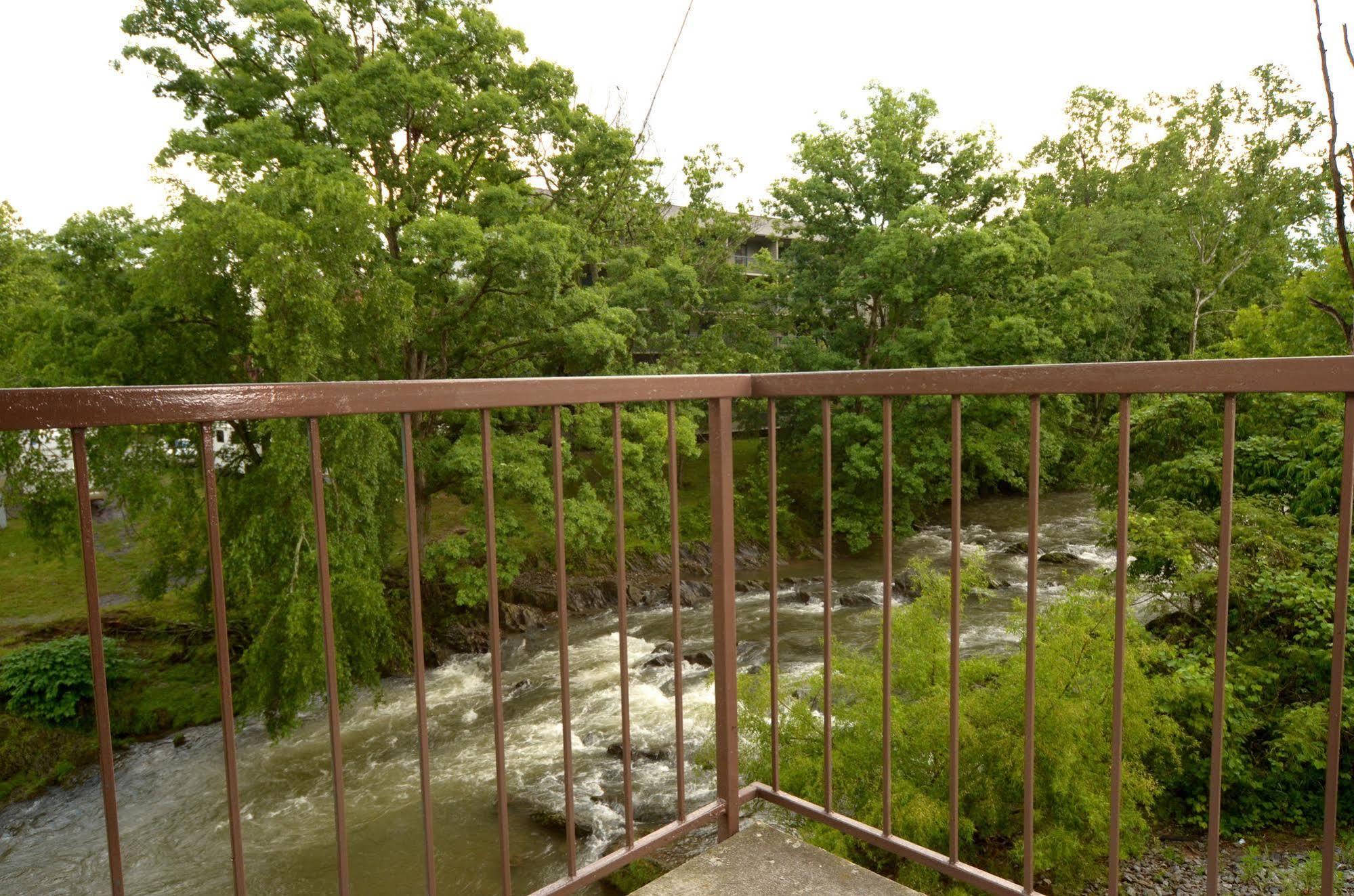 Creekstone Inn Pigeon Forge Εξωτερικό φωτογραφία